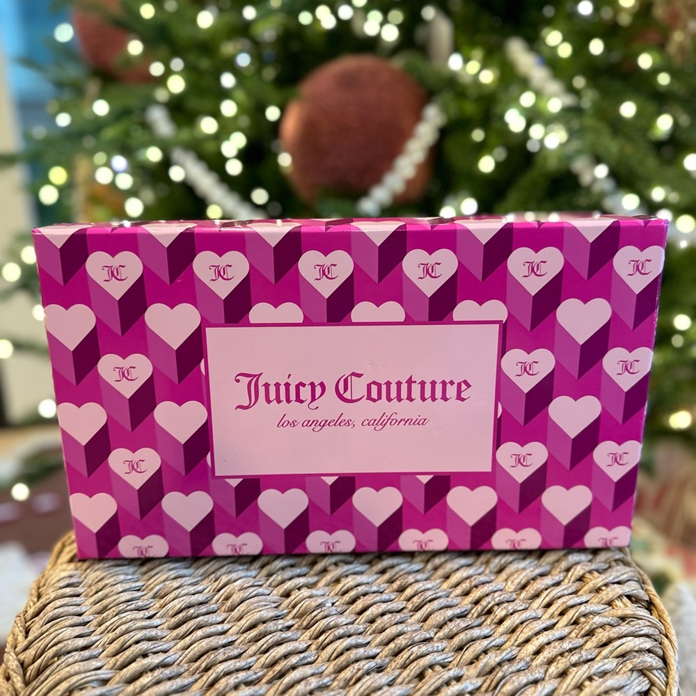 Juicy couture crossbody shoulder bag purse wallet straps gift Christmas - Picture 9 of 9